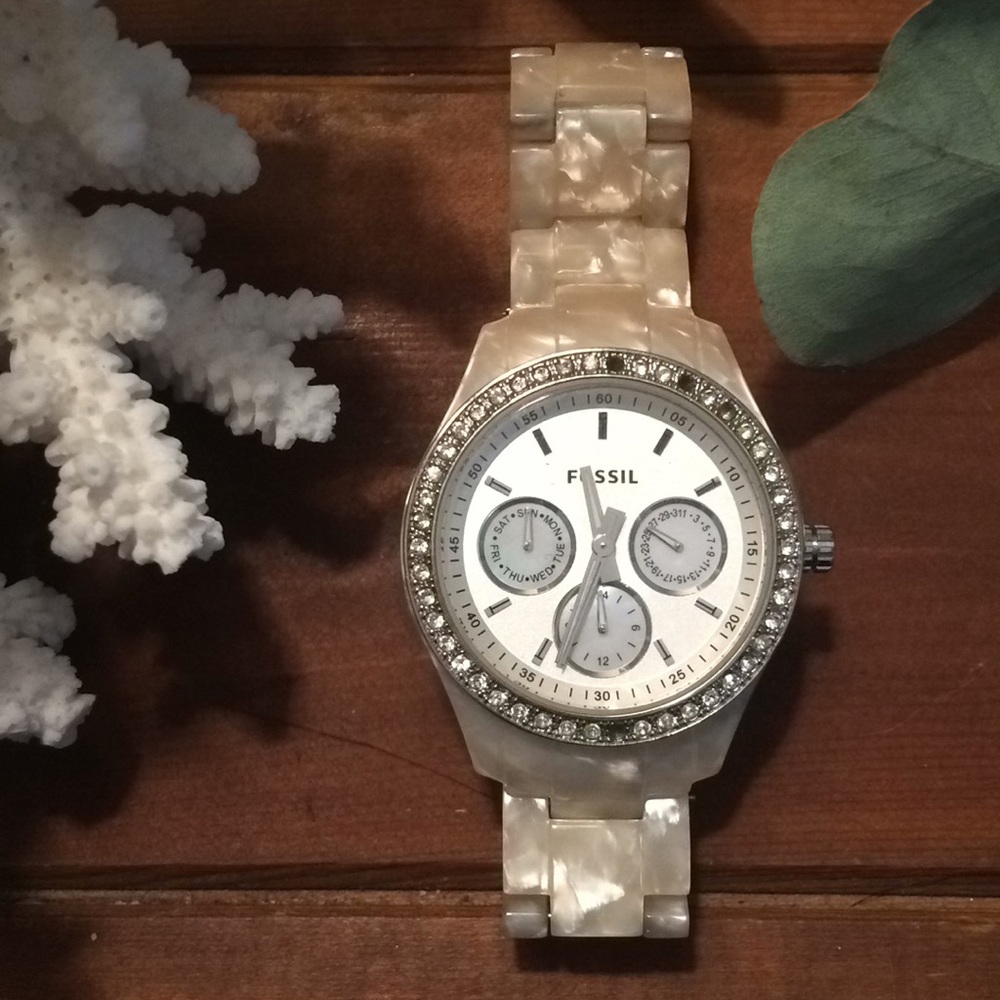 Pearl Fossil Watch